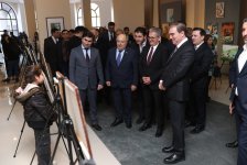 В Гяндже в рамках фестиваля Gəncliyin səsi  представлена экспозиция Gəncənin gəncləri (ФОТО)