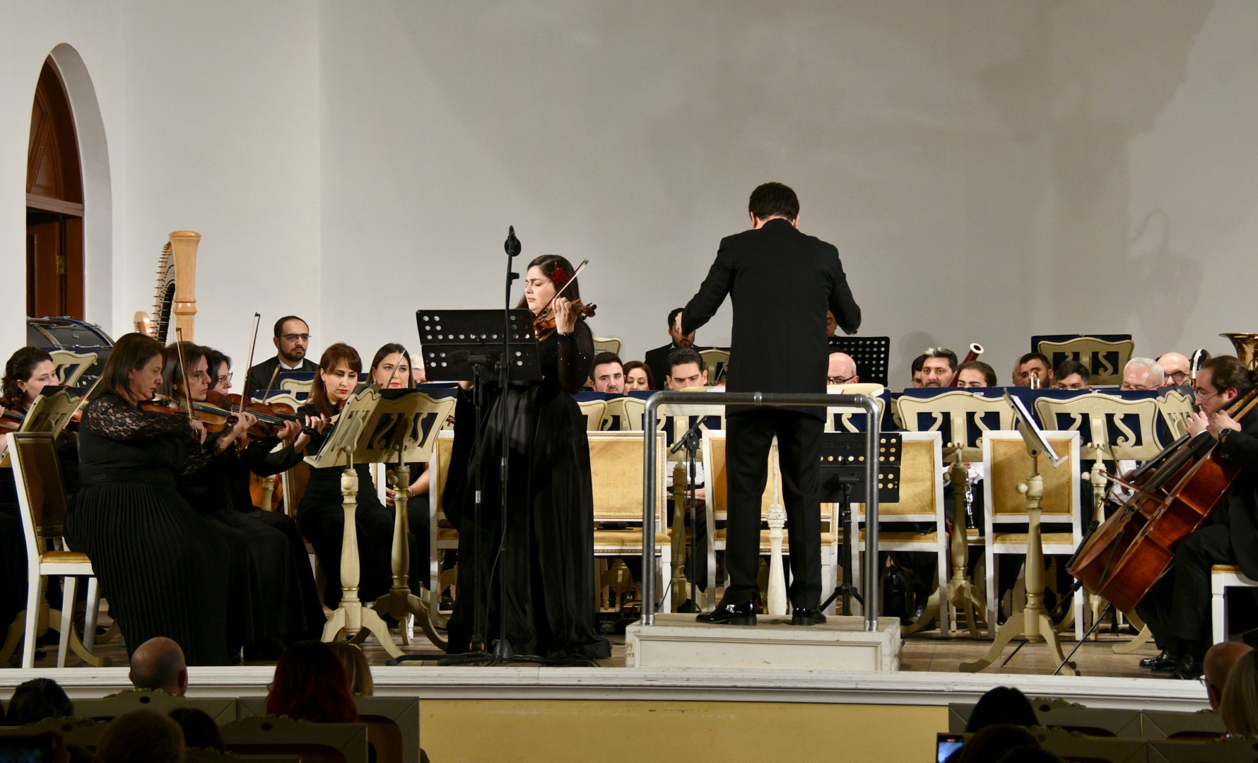 Голос молодости в Баку – дипломные работы азербайджанских композиторов (ФОТО)