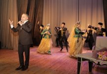 "Qonağımız var" – встреча заслуженного артиста Азербайджана Адалята Шукюрова с поклонниками (ФОТО)