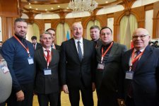 Президент Ильхам Алиев, Первая леди Мехрибан Алиева и члены их семьи проголосовали в Ханкенди (ФОТО/ВИДЕО)