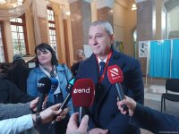 Парламентарий из Италии впечатлен активностью среди молодых избирателей в Азербайджане (ФОТО)