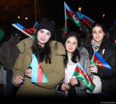 На улицах Баку празднуют победу Ильхама Алиева на президентских выборах (ФОТО/ВИДЕО)