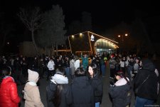 На улицах Баку празднуют победу Ильхама Алиева на президентских выборах (ФОТО/ВИДЕО)