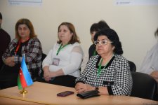 Наблюдается наплыв избирателей на участках, созданных в школе №132-134 в Баку (ФОТО/ВИДЕО)