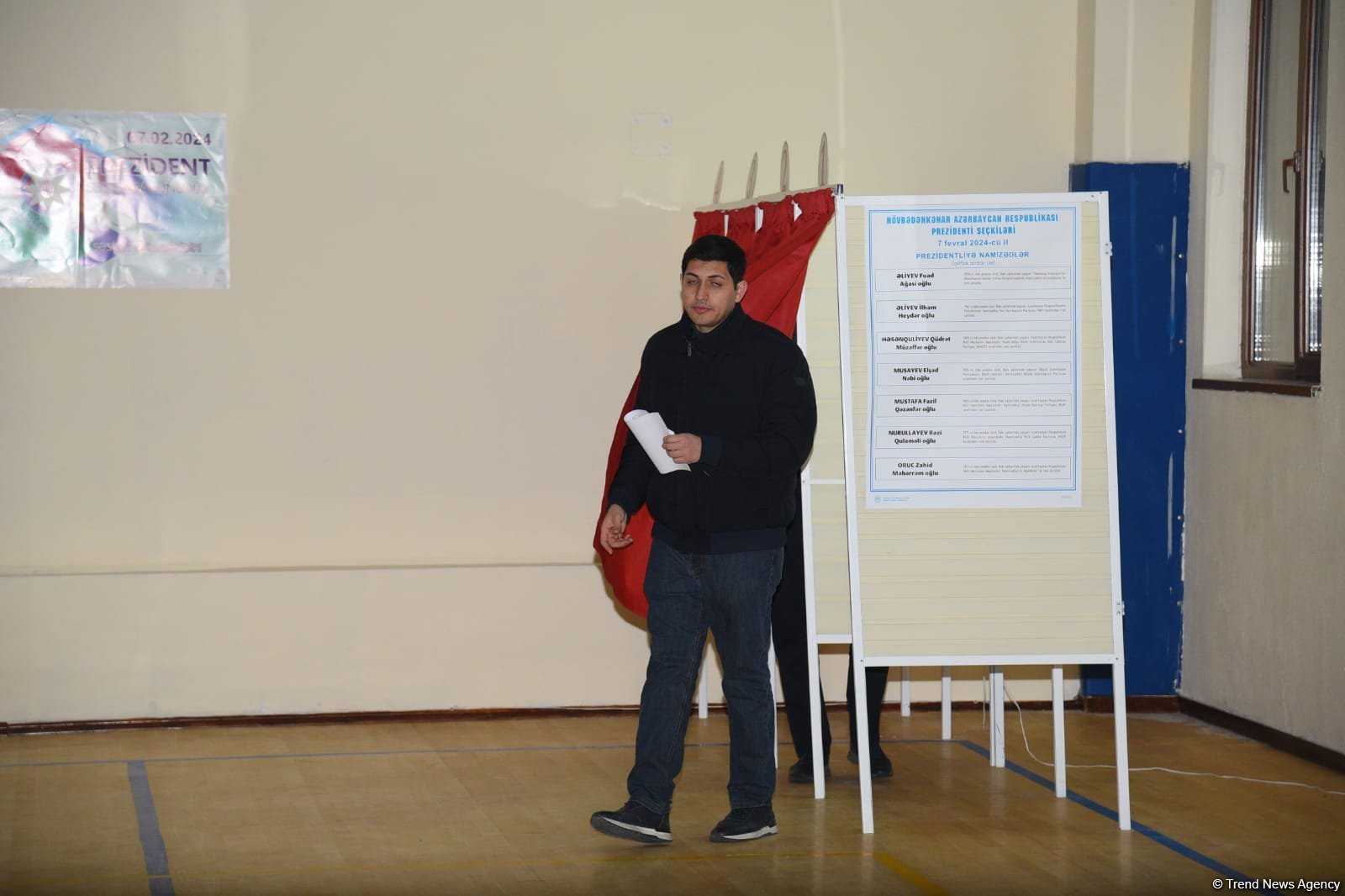 Наблюдается наплыв избирателей на участках, созданных в школе №132-134 в Баку (ФОТО/ВИДЕО)