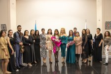 Музыкальный мир молодых талантов Кенуль Гусейновой - увлекательное путешествие  (ФОТО)