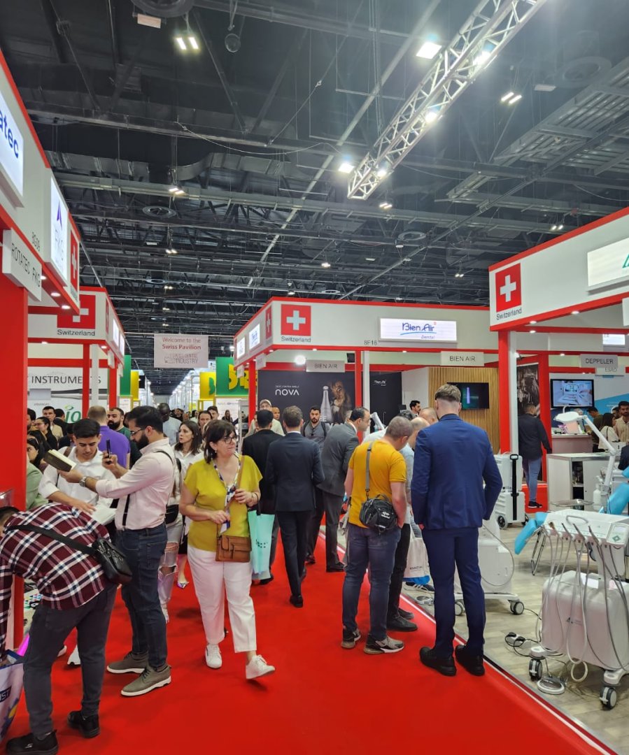 Более пятидесяти азербайджанских стоматологов принимают участие в AEEDC Dubai 2024 (ФОТО)