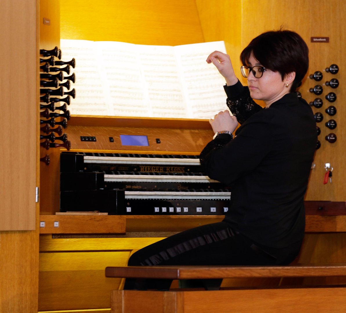 Орган, скрипка, виолончель – неподражаемая атмосфера в Баку (ФОТО)