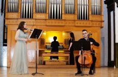 Орган, скрипка, виолончель – неподражаемая атмосфера в Баку (ФОТО)