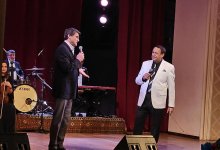 Мубариз Тагиев выступил с концертом вместе со своими друзьями (ФОТО)