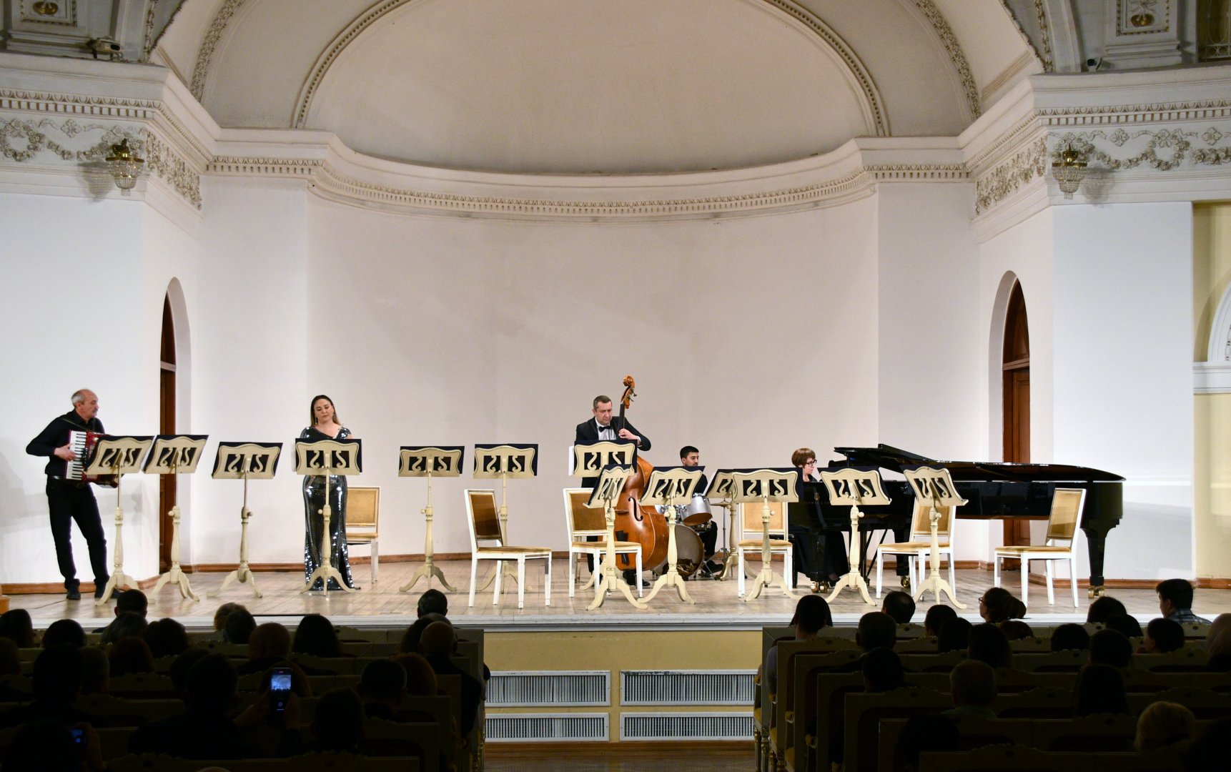 Особенный вечер в Баку (ФОТО)