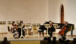 Особенный вечер в Баку (ФОТО)