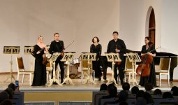 Особенный вечер в Баку (ФОТО)