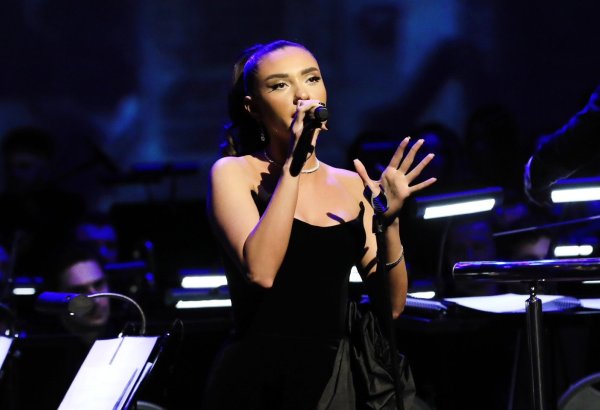 В Баку прошла концертная программа из лучших голливудских саудтреков (ФОТО)