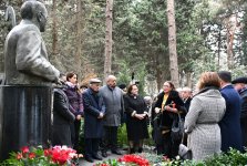 В Баку почтили память видного композитора Сулеймана Алескерова (ФОТО)