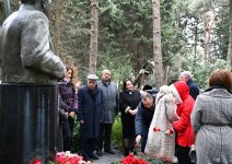 В Баку почтили память видного композитора Сулеймана Алескерова (ФОТО)