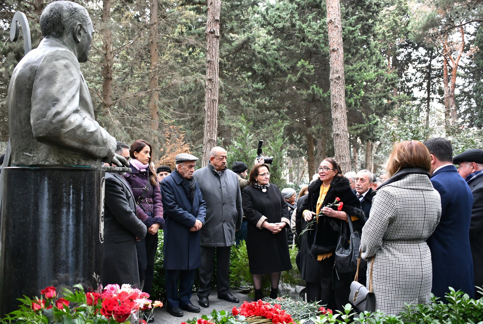 В Баку почтили память видного композитора Сулеймана Алескерова (ФОТО)