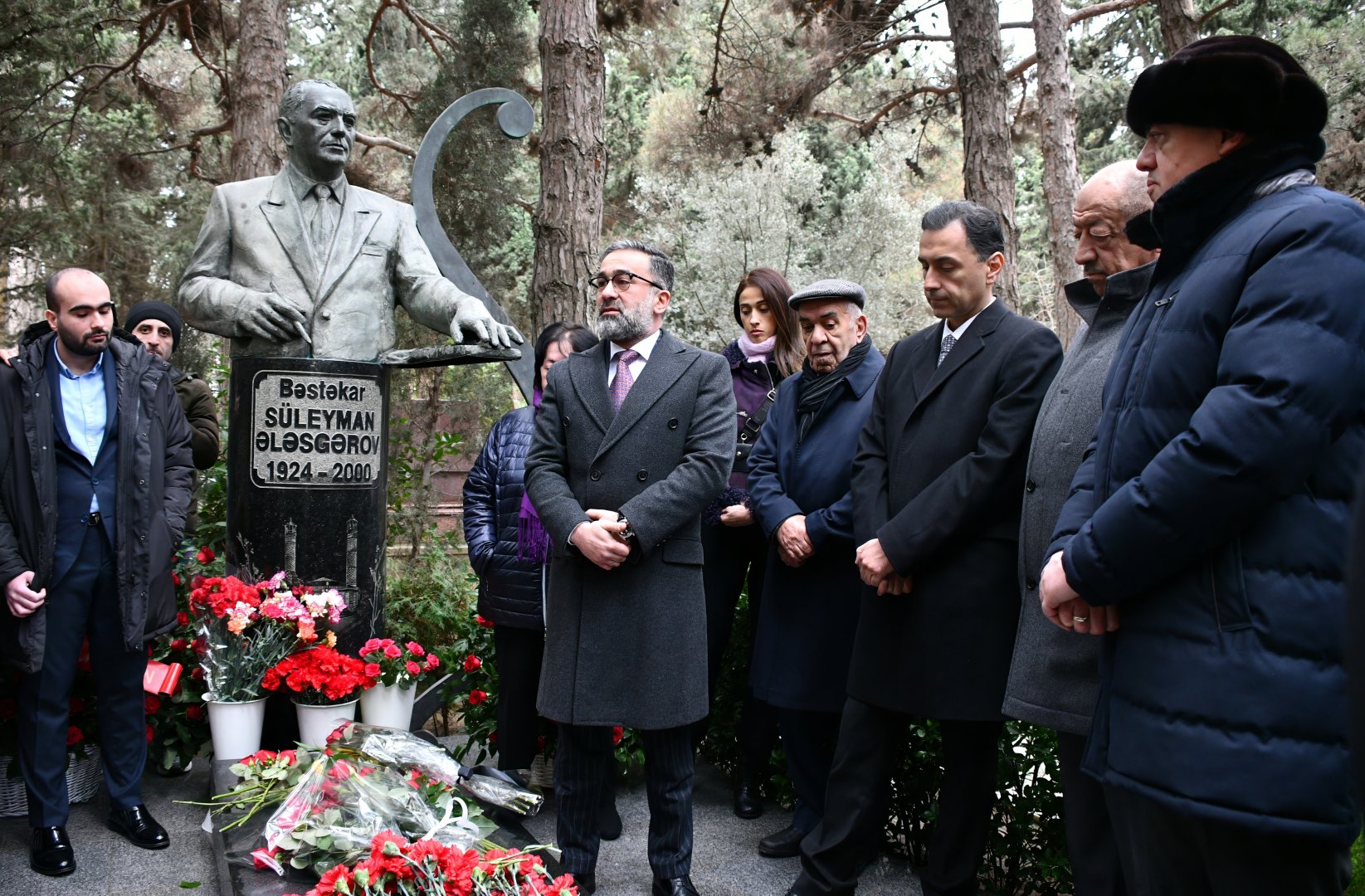 В Баку почтили память видного композитора Сулеймана Алескерова (ФОТО)