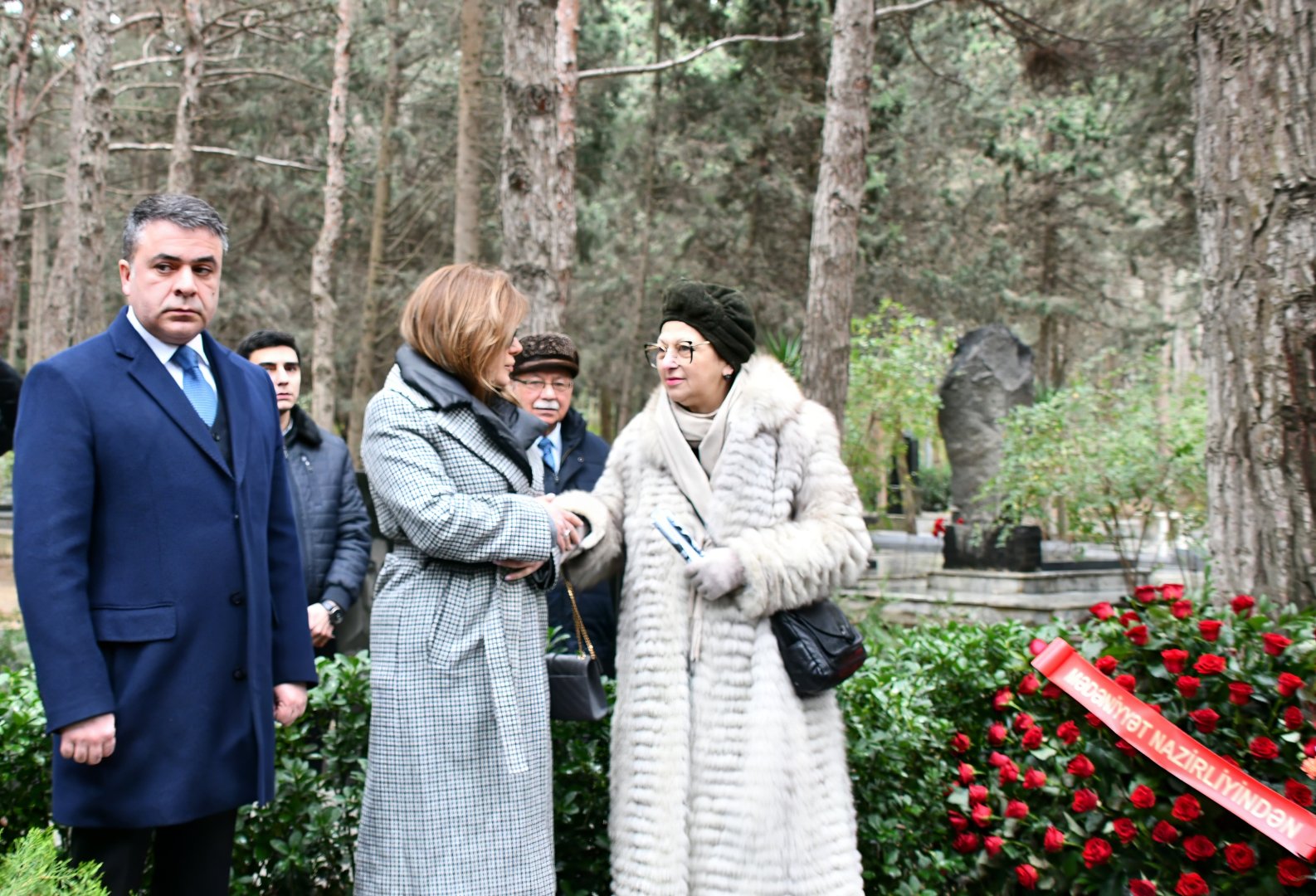 В Баку почтили память видного композитора Сулеймана Алескерова (ФОТО)
