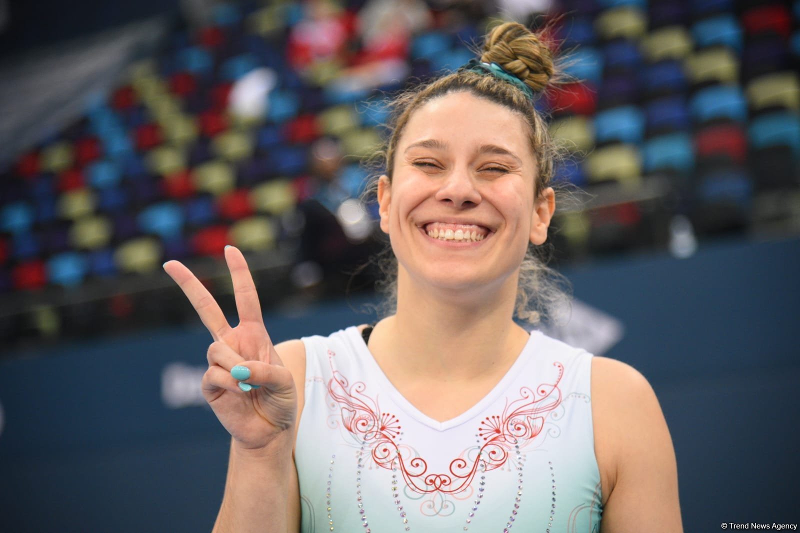 В Национальной арене гимнастики проходят подиумные тренировки участников Кубка мира по прыжкам на батуте и акробатической дорожке (ФОТОРЕПОРТАЖ)