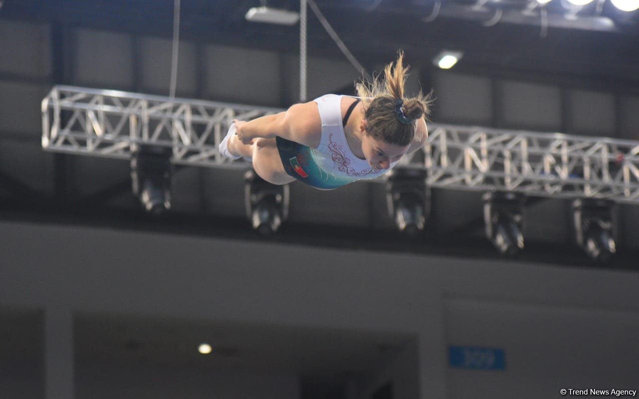 В Национальной арене гимнастики проходят подиумные тренировки участников Кубка мира по прыжкам на батуте и акробатической дорожке (ФОТОРЕПОРТАЖ)