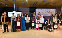 В Баку представлена эко-мода Сабины Зулаловой  с элементами гурамы (ФОТО)