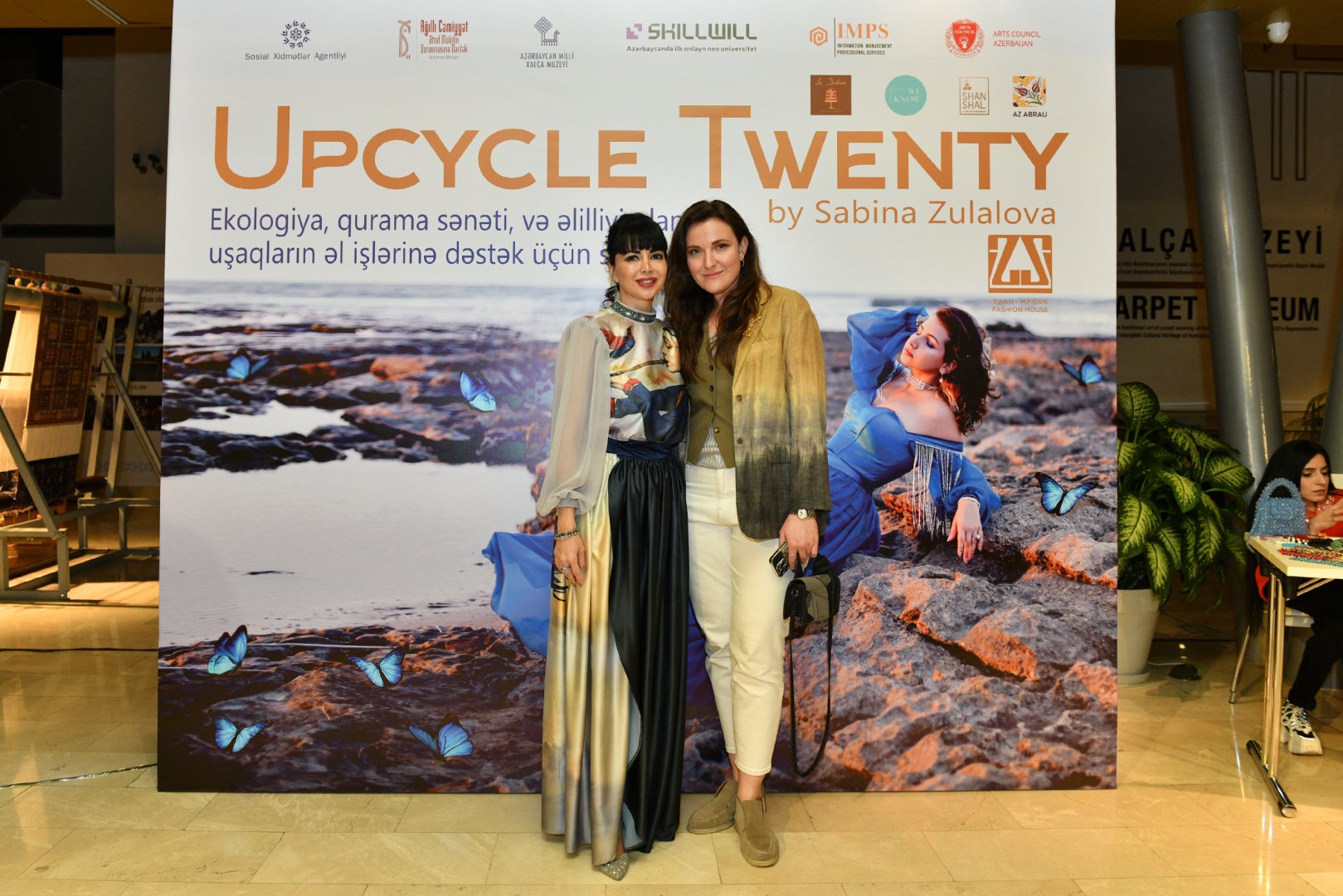 В Баку представлена эко-мода Сабины Зулаловой  с элементами гурамы (ФОТО)