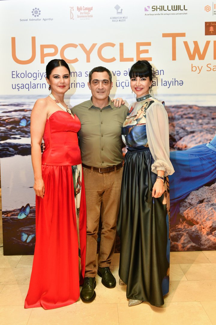 В Баку представлена эко-мода Сабины Зулаловой  с элементами гурамы (ФОТО)