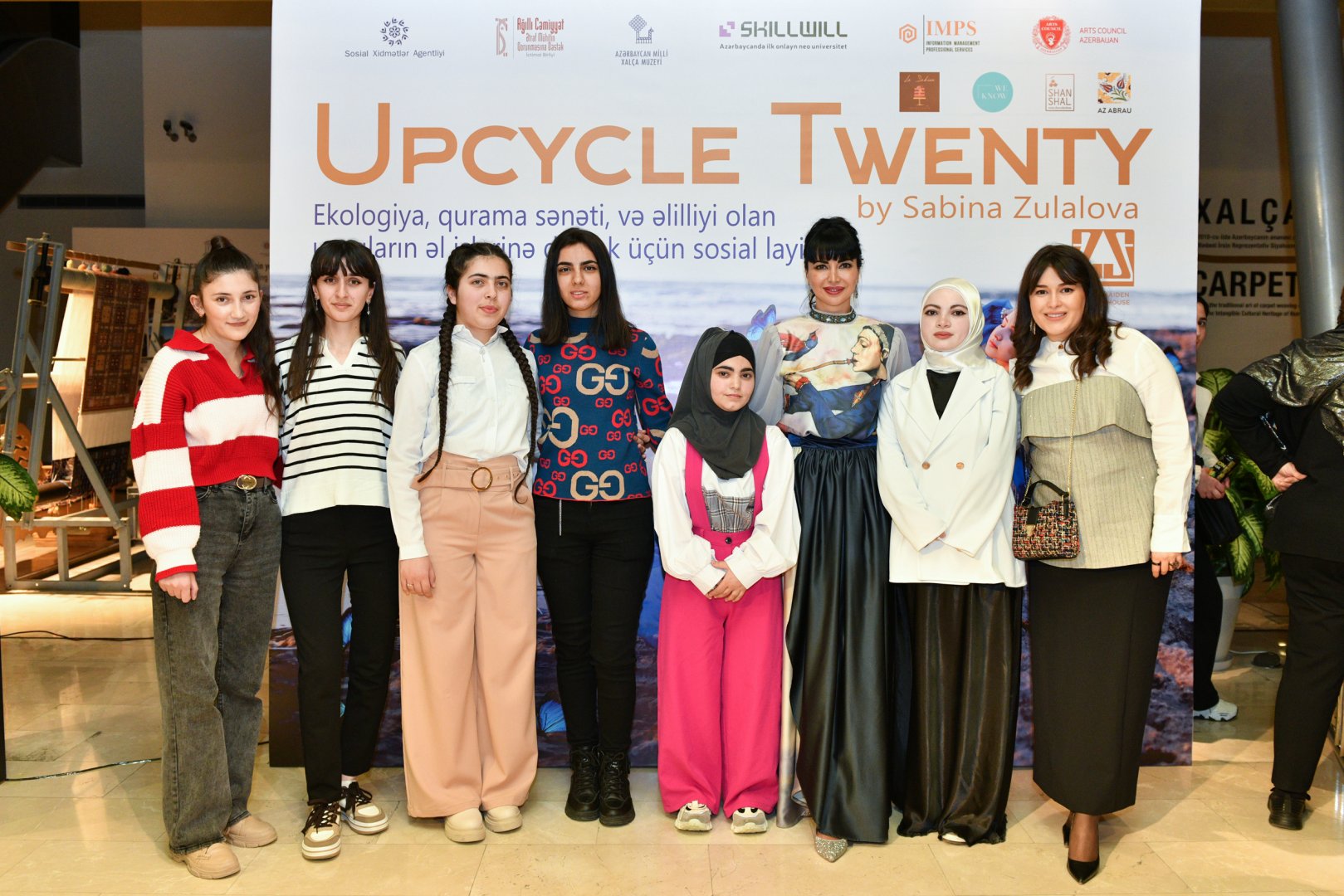 В Баку представлена эко-мода Сабины Зулаловой  с элементами гурамы (ФОТО)