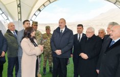 Президент Ильхам Алиев заложил фундамент мемориала жертвам Ходжалинского геноцида и встретился с представителями общественности района (ФОТО/ВИДЕО)