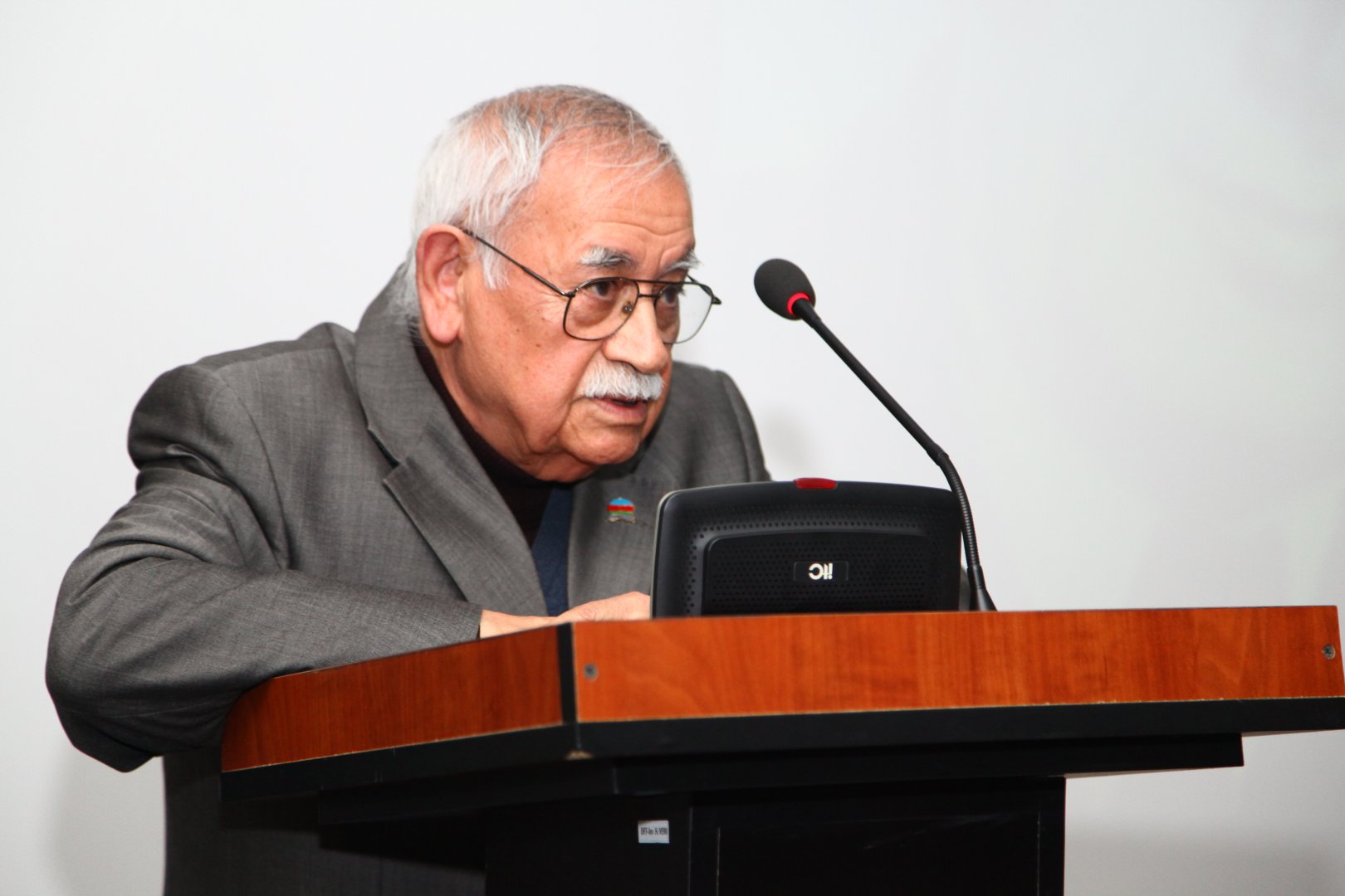 Памяти Шамиля Махмудбекова: 100-летие режиссера, снявшего фильм "Хлеб поровну" (ФОТО)