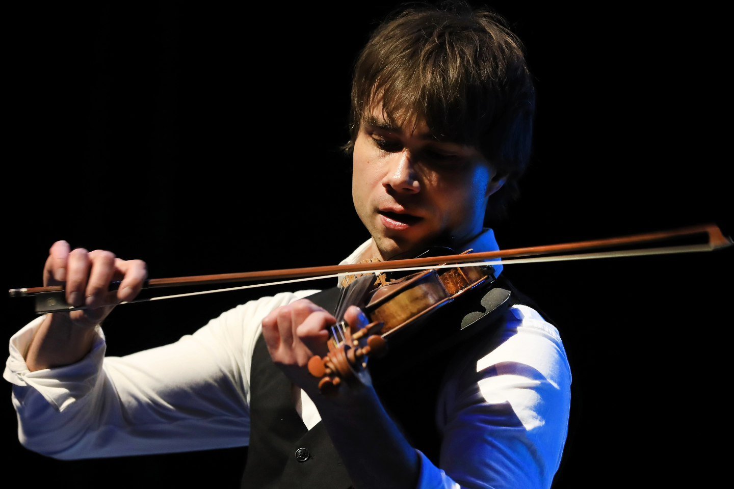 Александр Рыбак и Сабина Бабаева выступили с концертом в Баку (ФОТО)