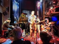 В Париже за билетами на концерт азербайджанского музыканта выстроилась большая очередь (ВИДЕО, ФОТО)