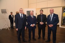 В Центре Гейдара Алиева состоялось торжественное открытие выставки "Томирис" мастеров тюркского мира (ФОТО)