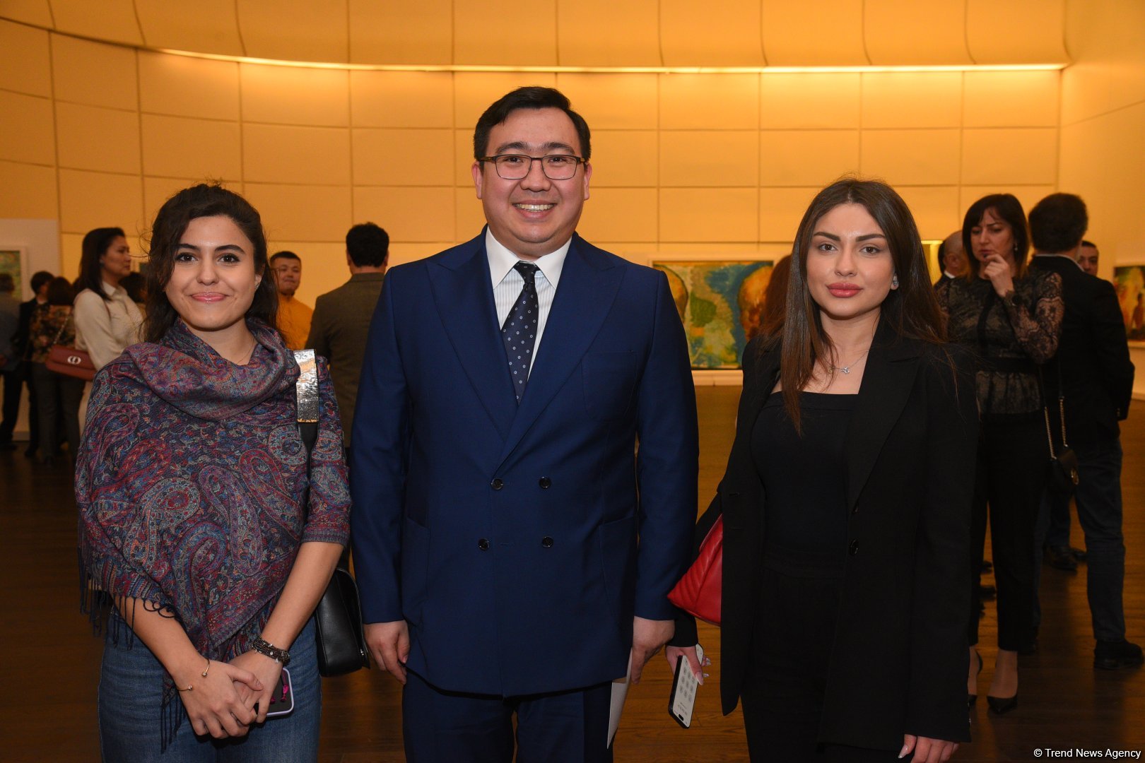 В Центре Гейдара Алиева состоялось торжественное открытие выставки "Томирис" мастеров тюркского мира (ФОТО)