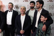 Гала-вечер фильма "Səma ilə Görüş" в Баку вызвал большой ажиотаж – звезды на красной дорожке (ФОТО)