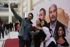 Гала-вечер фильма "Səma ilə Görüş" в Баку вызвал большой ажиотаж – звезды на красной дорожке (ФОТО)