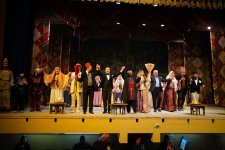 Подарок азербайджанским женщинам - показ бессмертного произведения Узеира Гаджибейли  (ФОТО)