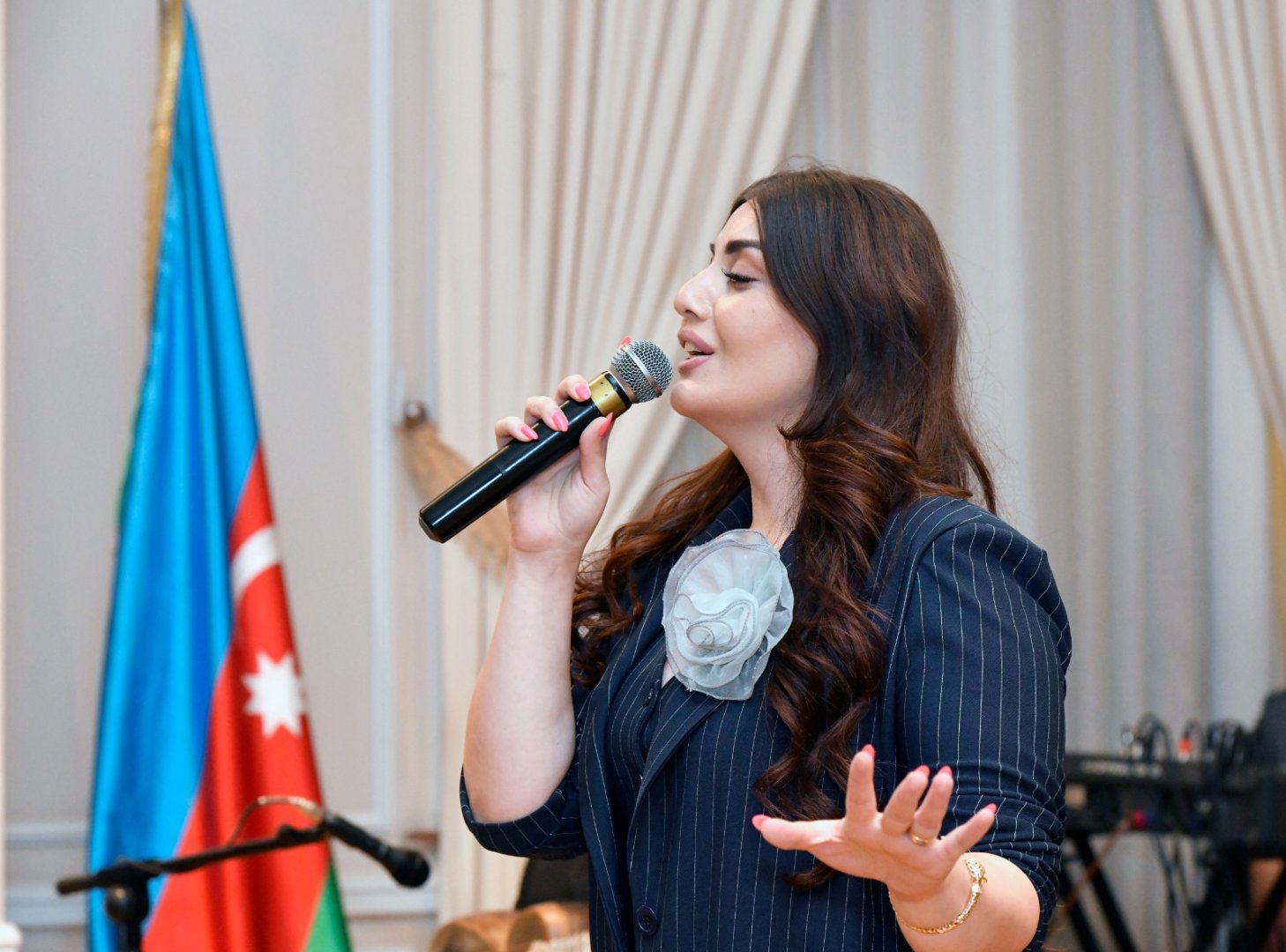 "Музыка в музее": Гюльяз Мамедова и Гейдар Анатоллу выступили с концертом (ФОТО)