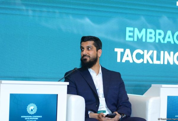 Во Франции угнетают мусульман, и это недопустимо - управляющий директор "CAGE İnternational"