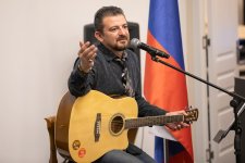 С любовью для женщин - концерт эстрадной музыки в Баку (ФОТО)