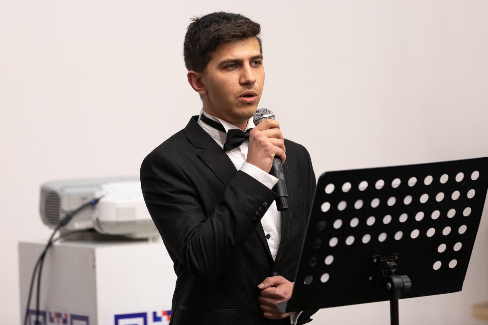 С любовью для женщин - концерт эстрадной музыки в Баку (ФОТО)