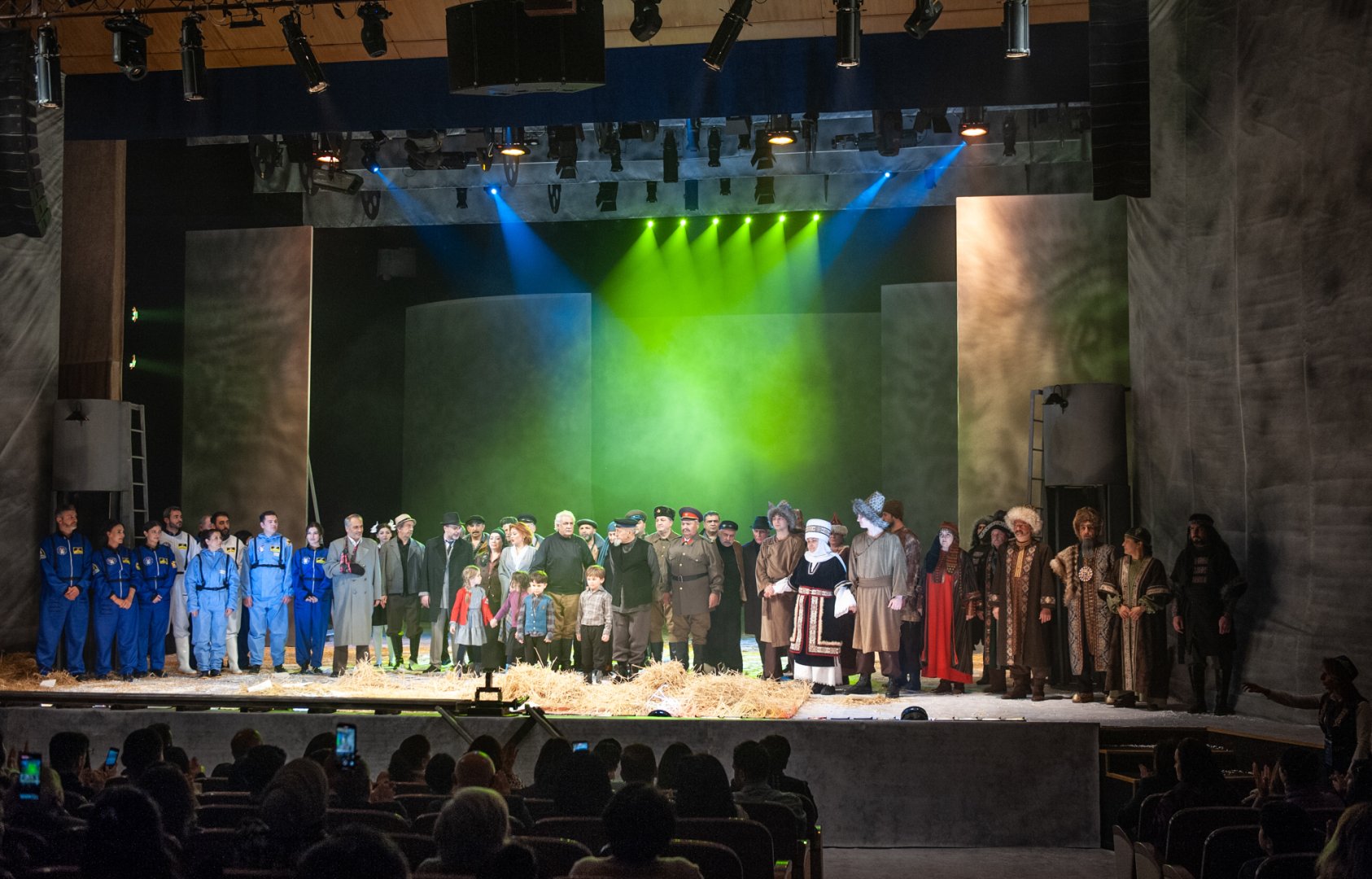 Мехрибан Алекперзаде стала лауреатом премии имени Чингиза Айтматова Межпарламентской ассамблеи СНГ (ФОТО)