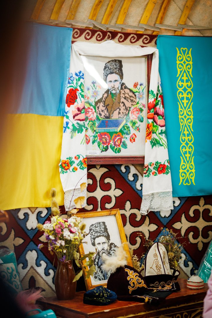 210-летие Тараса Шевченко в Украине – творческое наследие в Азербайджане (ФОТО)