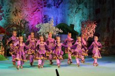 В Баку показали сказочный сад Новруза (ФОТО)