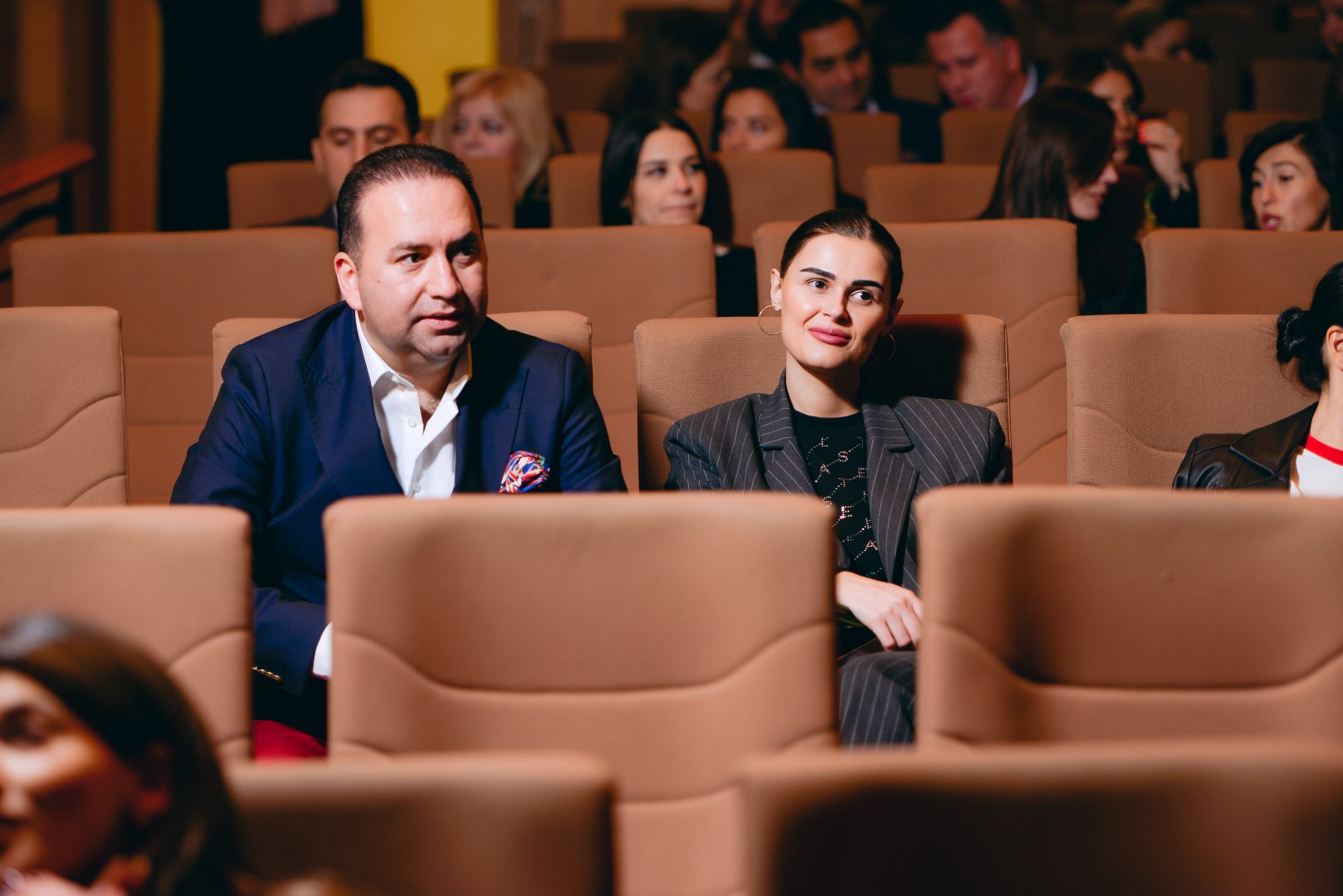 Состоялся показ документального фильма о деятельности журнала NARGIS и благотворительного фонда NARGIS (ВИДЕО, ФОТО)