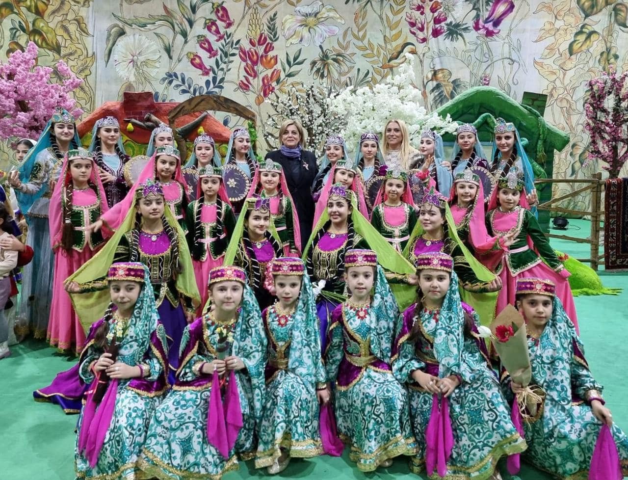 В Баку показали сказочный сад Новруза (ФОТО)