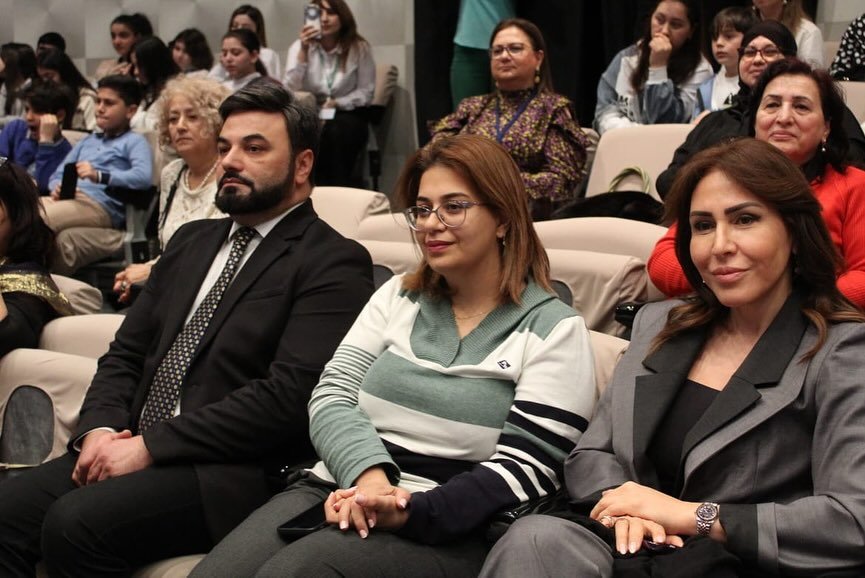 В Баку показали сказочный сад Новруза (ФОТО)