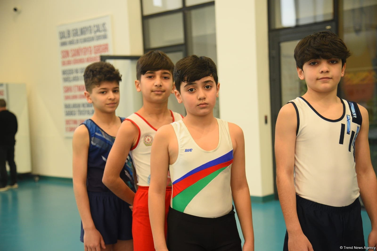 В Баку проходят соревнования чемпионата Азербайджана по прыжкам на акробатической дорожке (ФОТО)