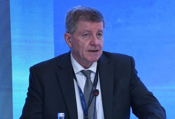 Мир и спокойствие должны быть установлены во всем мире - Гай Райдер